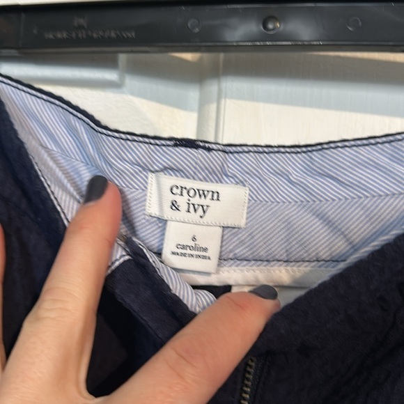 Crown & Ivy Caroline Navy short size 6 - Picture 4 of 4